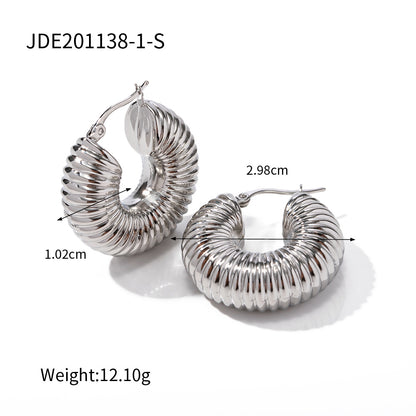18k Hollow Ribbed Tube Hoop Latch Earrings
